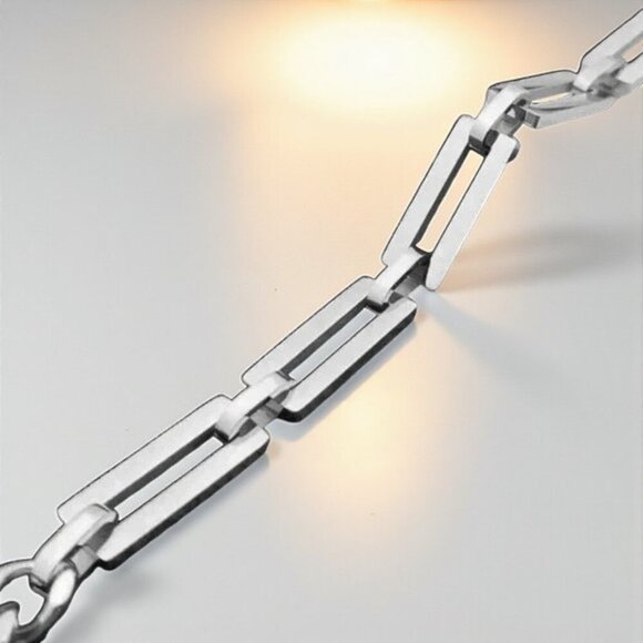 ๐๏ธMinimalist Cuban Chain Necklace 18K White Gold Plated Stainless Steel Modern - Picture 8 of 15